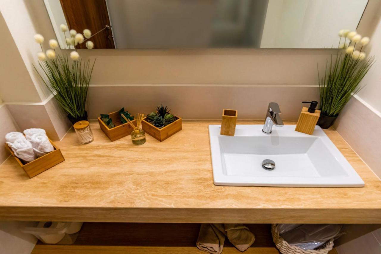 Luxury Town Center Suite, Β1 Iraklion Buitenkant foto